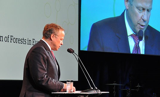 Landbruks- og matminister Lars Peder Brekk