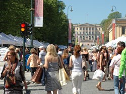 Mat: Matstreif på Karl Johan. Foto: LMD