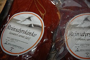 Reindrift: De viktigste målene i årets reindriftsavtale er å legge til rette for økt omsetning av reinkjøtt. Foto: LMD