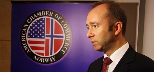 - Vi vil bruke alle tilgjengelige kanaler for å nå målet, sier Giske.