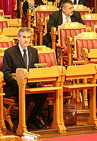 Mr. Støre during his visit to the Storting for his biannual address on important european matters. Photo: Pierre de Brisis, MFA