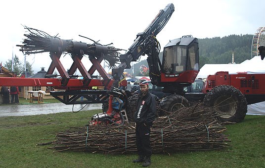Buntmaskin