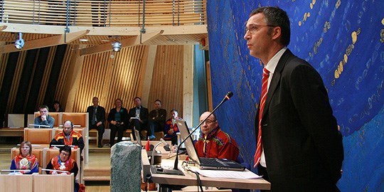 Statsminister Jens Stoltenberg taler til Sametinget