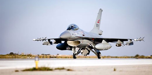 Fire norske kampfly fortsetter i Libya-operasjonen frem til 1. august. Foto: Lars Magne Hovtun, Forsvaret.