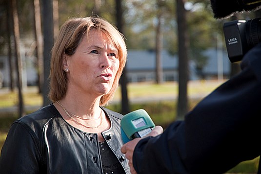 Forsvarsminister Grete Faremo presenterte forsvarsbudsjettet i Bardufoss. - Foto: Malin Waaler, Hæren